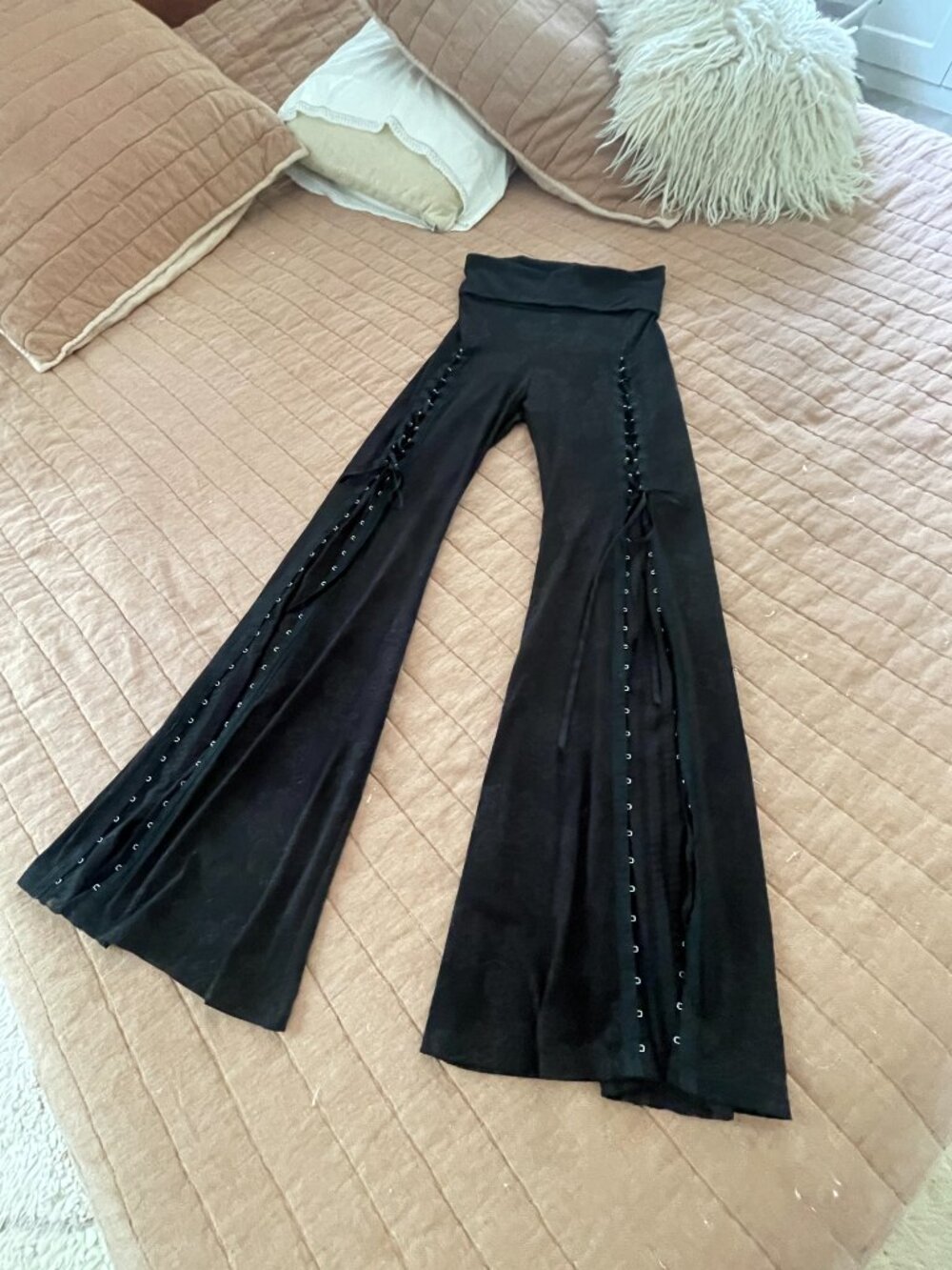 Temple Ro Hendrix Bell Bottom Lace Up Pant - Picture 8 of 13